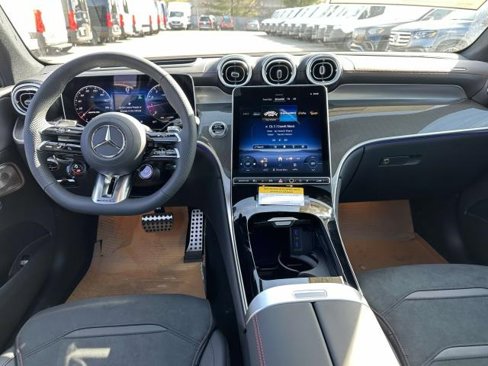 New 2025 Mercedes-Benz GLC 43 AMG 4MATIC image 4