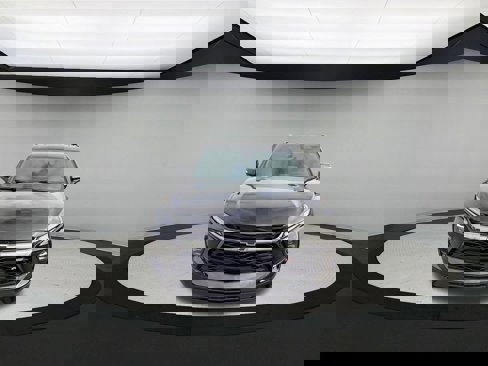 Used 2025 Chevrolet Blazer RS w/ Driver Confidence II Package image 3