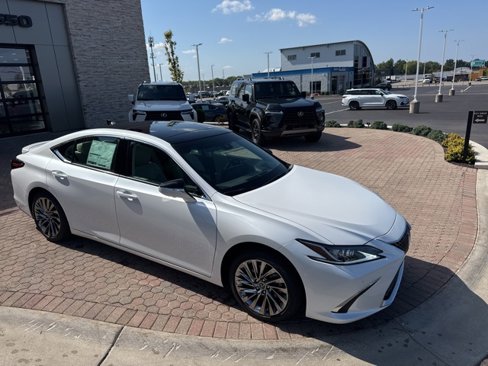 New 2025 Lexus ES 350 Luxury image 30