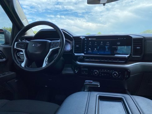 Used 2022 Chevrolet Silverado 1500 LT Trail Boss w/ Convenience Package II image 28
