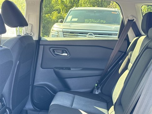 New 2026 Nissan Rogue SV image 9
