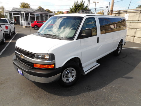 Used 2016 Chevrolet Express 3500 LT w/ LT Preferred Equipment Group image 10