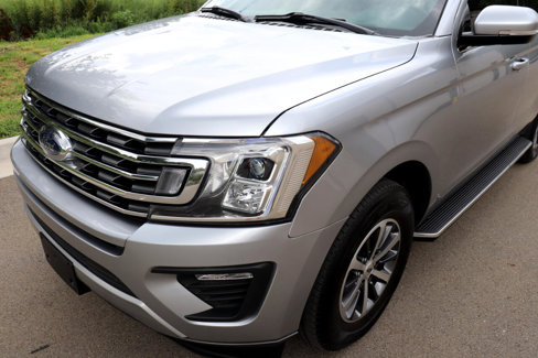 Used 2020 Ford Expedition XLT w/ Equipment Group 202A image 6