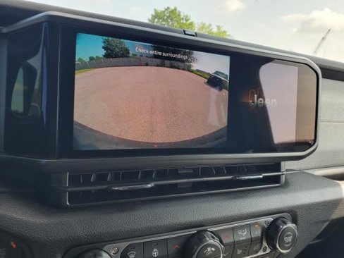 New 2025 Jeep Wrangler Sport S image 20