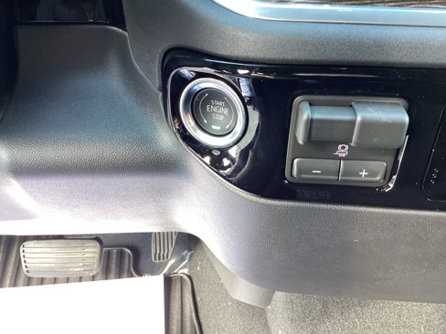 New 2026 GMC Sierra 1500 SLE w/ Preferred Package image 25