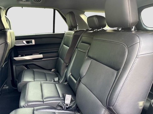 Used 2024 Ford Explorer Limited image 27
