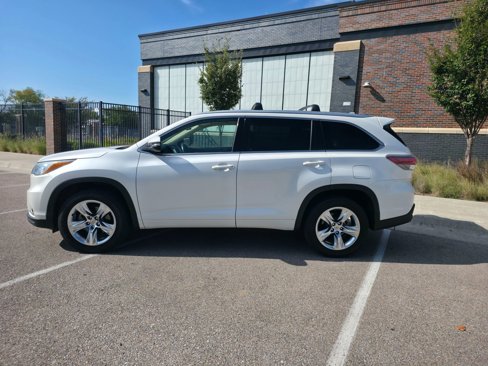 Used 2015 Toyota Highlander Limited image 14