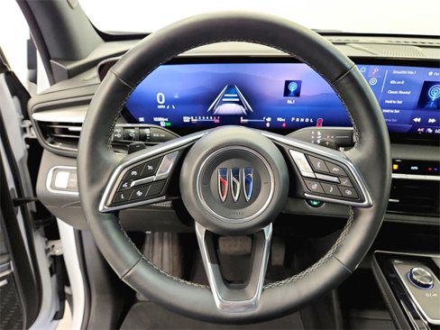 Used 2025 Buick Enclave Preferred image 33