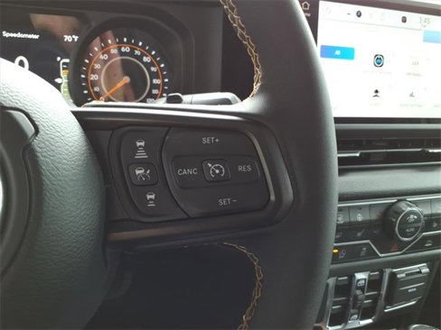 Used 2024 Jeep Wrangler Sport S image 20