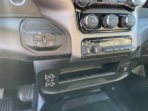 New 2026 RAM 2500 Tradesman w/ Chrome Appearance Group image 24