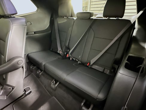Used 2025 Buick Enclave Preferred image 29