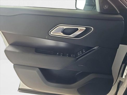 New 2026 Land Rover Range Rover Velar Dynamic SE image 27