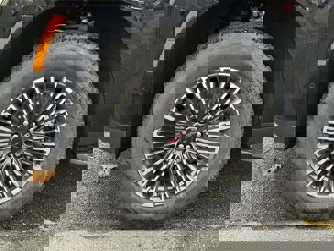 New 2026 GMC Yukon XL Elevation image 7