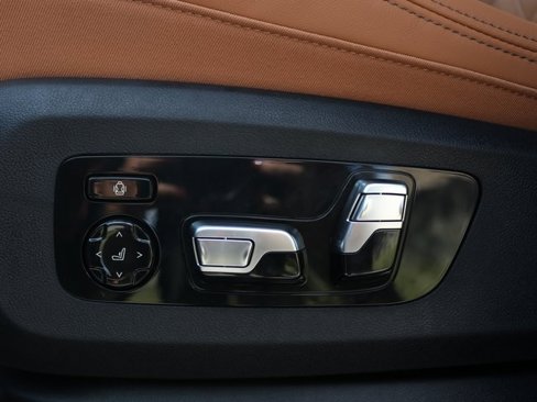 New 2026 BMW X6 xDrive40i image 9
