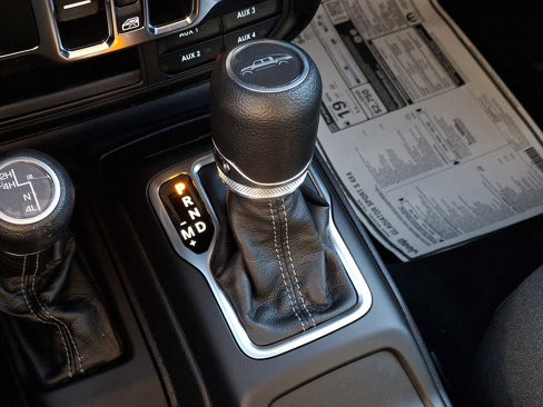 New 2025 Jeep Gladiator Sport image 8