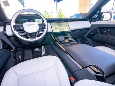 New 2025 Land Rover Range Rover Sport Dynamic SE image 34