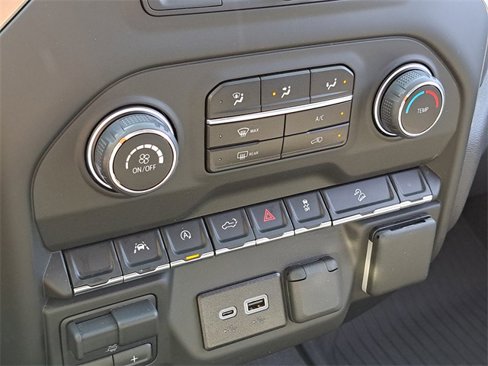 Used 2024 Chevrolet Silverado 1500 Custom Trail Boss image 15