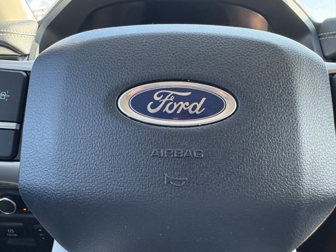 Used 2024 Ford Expedition Max XLT image 45