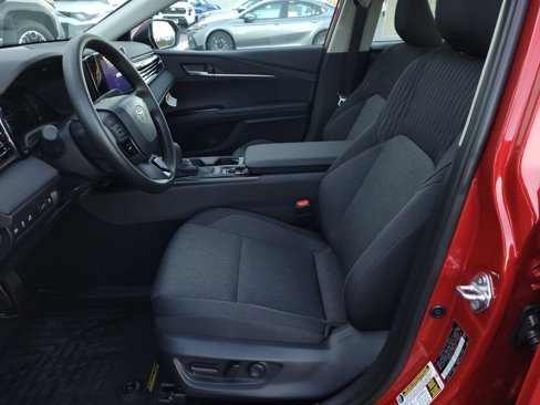 New 2026 Toyota Camry LE image 11