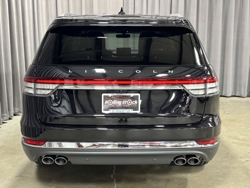 Used 2020 Lincoln Aviator Reserve w/ Equipment Group 201A image 6