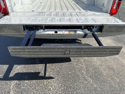 New 2025 Ford F350 Lariat w/ Lariat Ultimate Package image 11