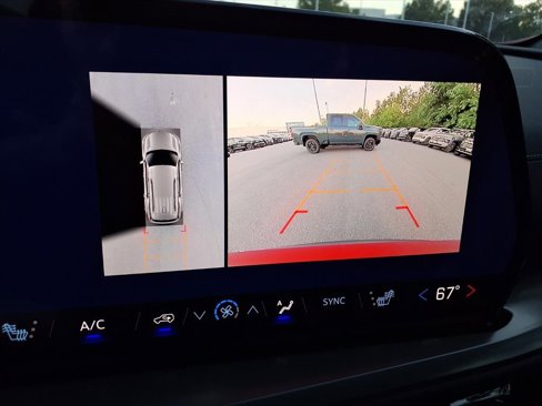 New 2026 Chevrolet Traverse LT w/ Driver Confidence Package image 21
