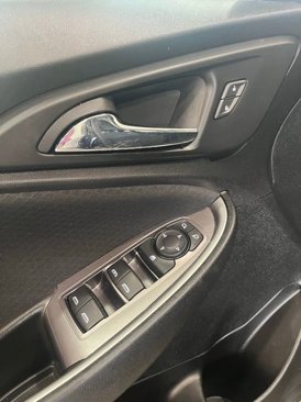 Used 2022 Chevrolet Malibu LT image 11