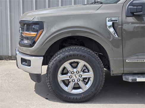 New 2025 Ford F150 XLT w/ Equipment Group 301A Standard image 8