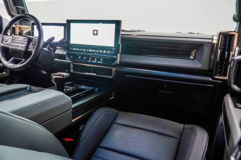 Used 2024 GMC Hummer EV 3X image 21