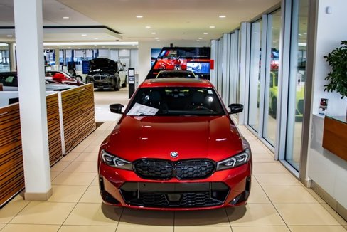 New 2026 BMW M5 w/ Executive Package image 30