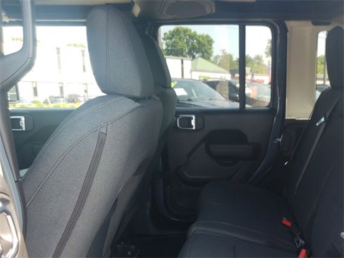 New 2025 Jeep Wrangler Sport S image 33