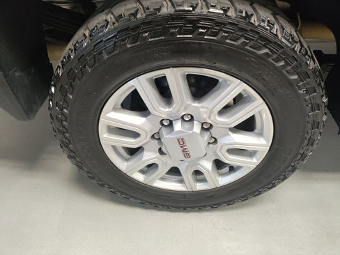 Used 2021 GMC Sierra 2500 Denali image 3