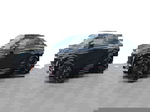 New 2026 Cadillac Lyriq V image 4