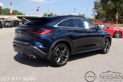 Used 2024 INFINITI QX55 Essential image 5