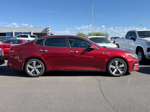 Certified 2019 Kia Optima S image 3