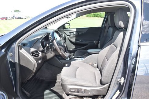 Used 2020 Chevrolet Malibu RS image 9