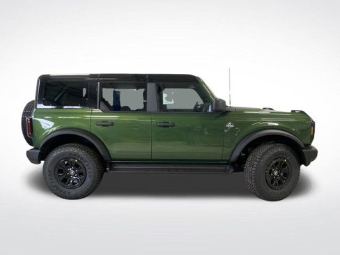 New 2025 Ford Bronco Outer Banks image 2