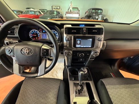 Used 2016 Toyota 4Runner SR5 image 24