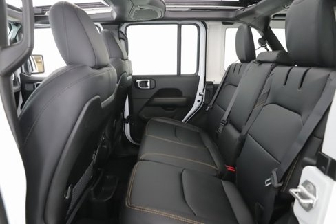 New 2025 Jeep Wrangler Unlimited Sahara image 21