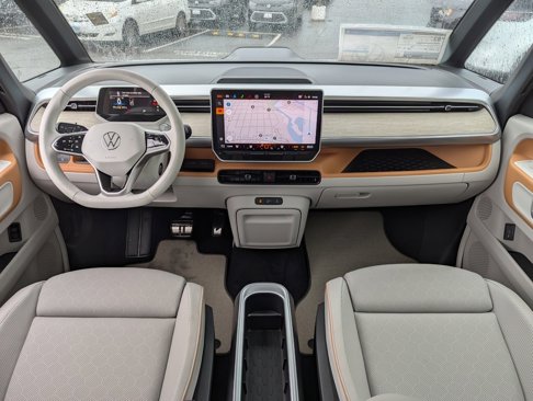 New 2025 Volkswagen ID. Buzz Pro S Plus image 25