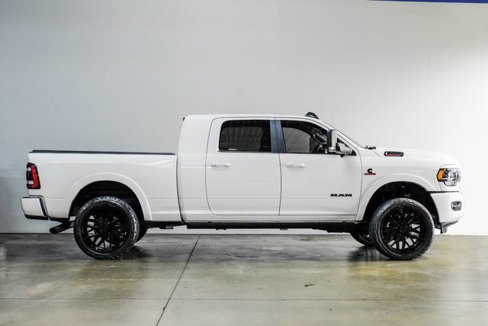 Used 2022 RAM 2500 Limited image 10