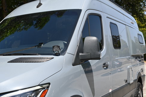 Used 2019 Mercedes-Benz Sprinter 4x4 144 w/ Premium Plus Package image 10