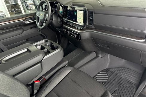New 2026 Chevrolet Silverado 2500 LT image 17
