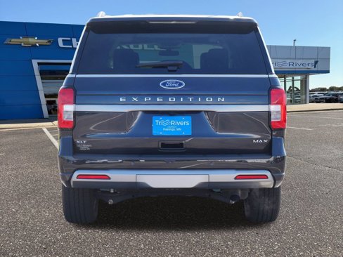 Used 2024 Ford Expedition Max XLT image 5