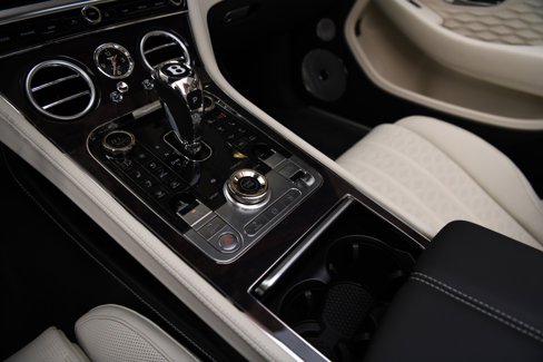 New 2025 Bentley Continental GT Speed image 17
