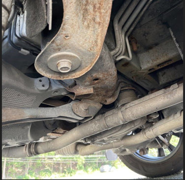 Used 2021 Ford Explorer XLT image 22