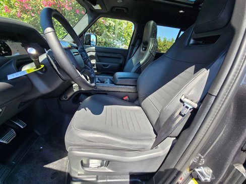 New 2025 Land Rover Defender 110 image 25