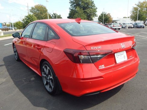 Used 2025 Honda Civic Sport Touring image 9