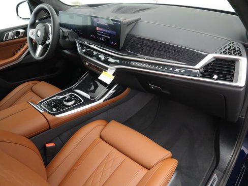 New 2026 BMW X7 xDrive40i w/ Executive Package image 18