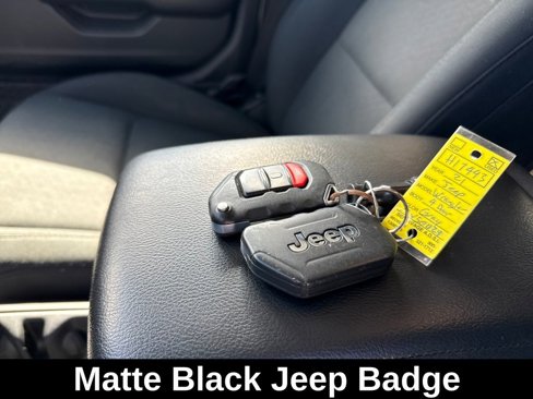 Used 2021 Jeep Wrangler Unlimited Sport image 34
